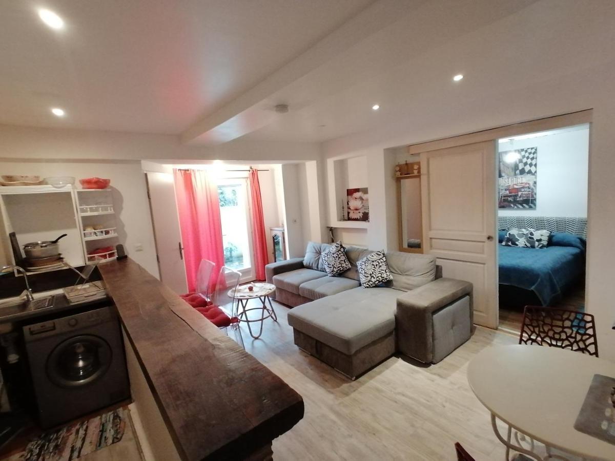 Charmant Appartement Independant, 5 Mn De Rouen, Avec Terrasse, Refait A Neuf Franqueville-Saint-Pierre Exterior photo